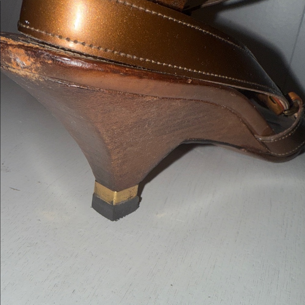Louis Vuitton Brown and Tan vintage Sandals - Picture 7 of 15